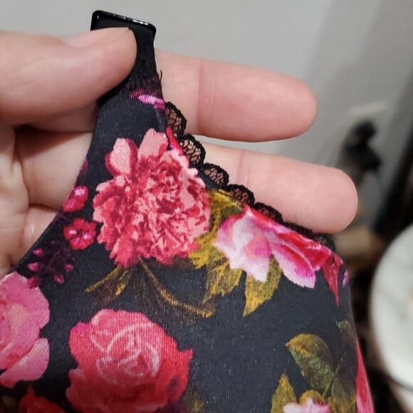 Body by Victoria's Secret Lined Perfect Coverage in Floral Size 36C NWT - Picture 7 of 9